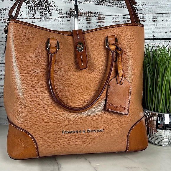Dooney & Bourke Claremont Dover Caramel Tan Leather Large Tote Shoulder Hand Bag - Picture 1 of 11